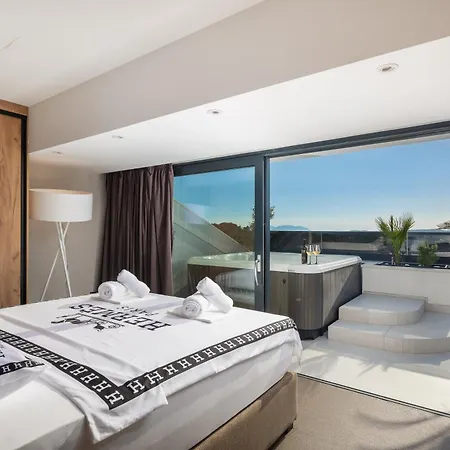Luxury Penthouse Hvar With Jacuzzi & Sea View Apartment Hvar Town
